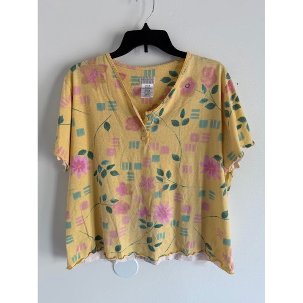 Vintage Floral Cottagecore White Stag Sleepwear Top Womens Large Yellow